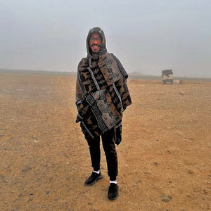 Meet your Posher, Johny